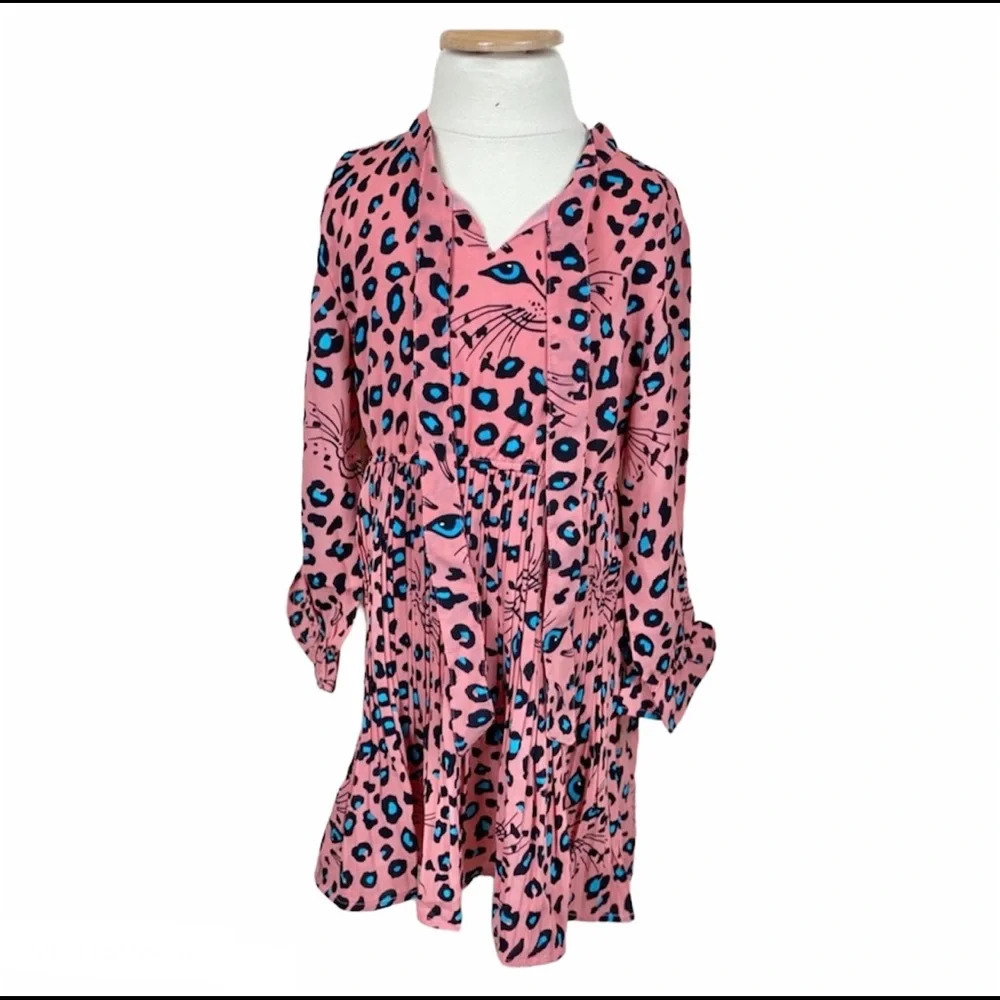 BOUTIQUE NWT Purrrfect Little Leopard Print Pleated Dress